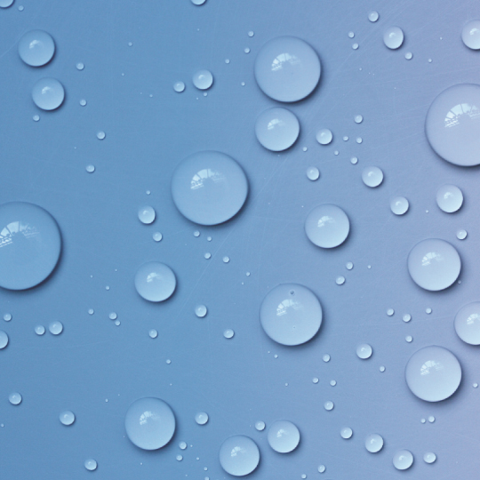 Water – nothing can resist it. But what does that mean for your glass?